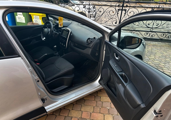 Renault Clio cena 32500 przebieg: 133064, rok produkcji 2015 z Tczew małe 211